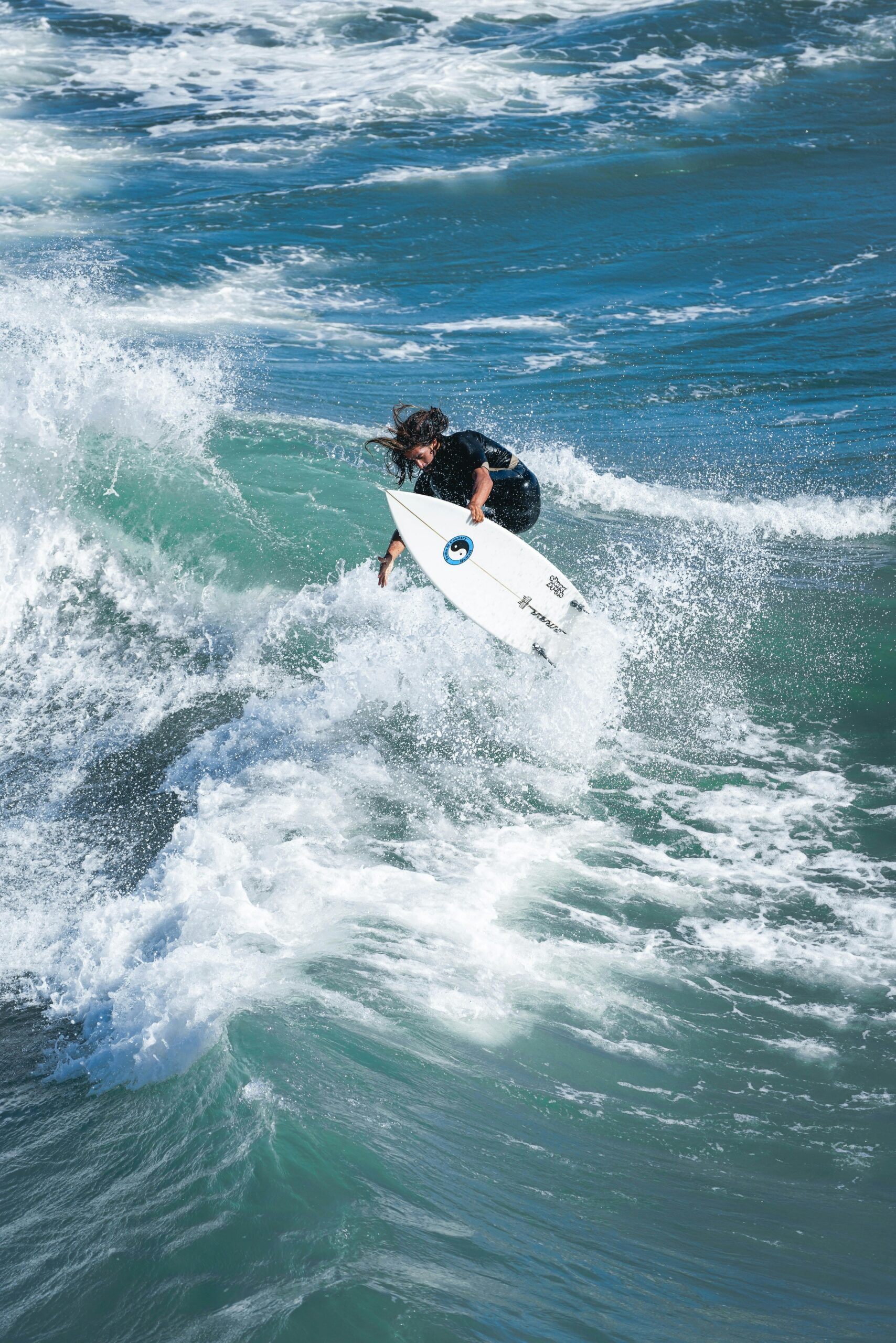 DISCOVER THE MAGIC OF SURFING ON TENERIFE’S WAVES - Image 2